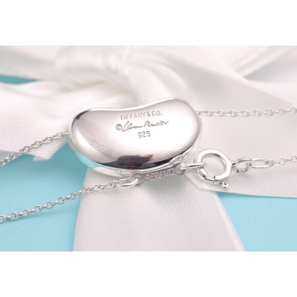 Tiffany & Co. Elsa Peretti Bean Design Pendant Necklace 18mm in Silver 16" Chain - Picture 4 of 9